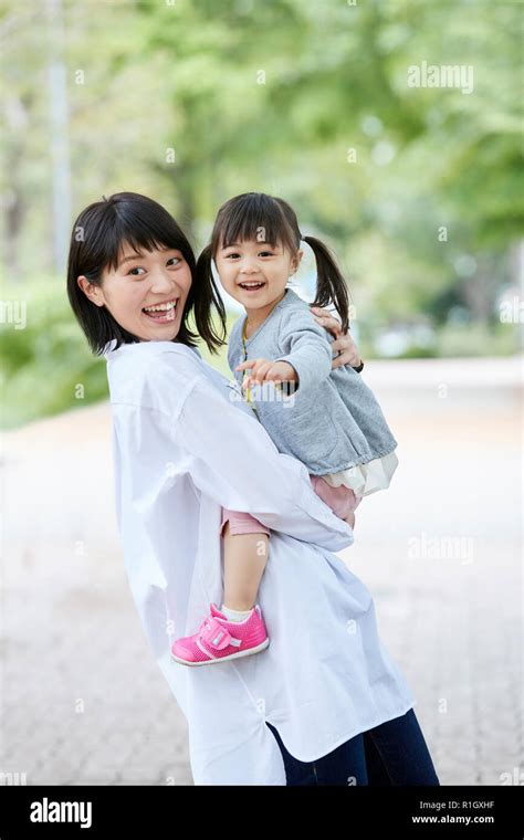 japanese mom xvideos|Free Japanese Mom Porn Videos .